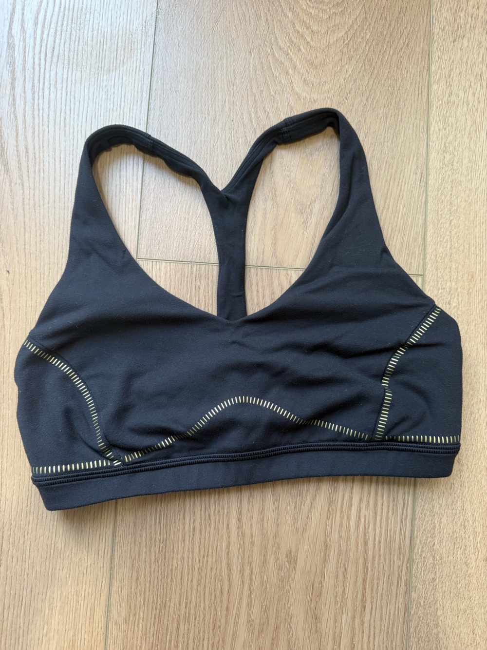 Lululemon Arise Bra C/D Size 8 bra